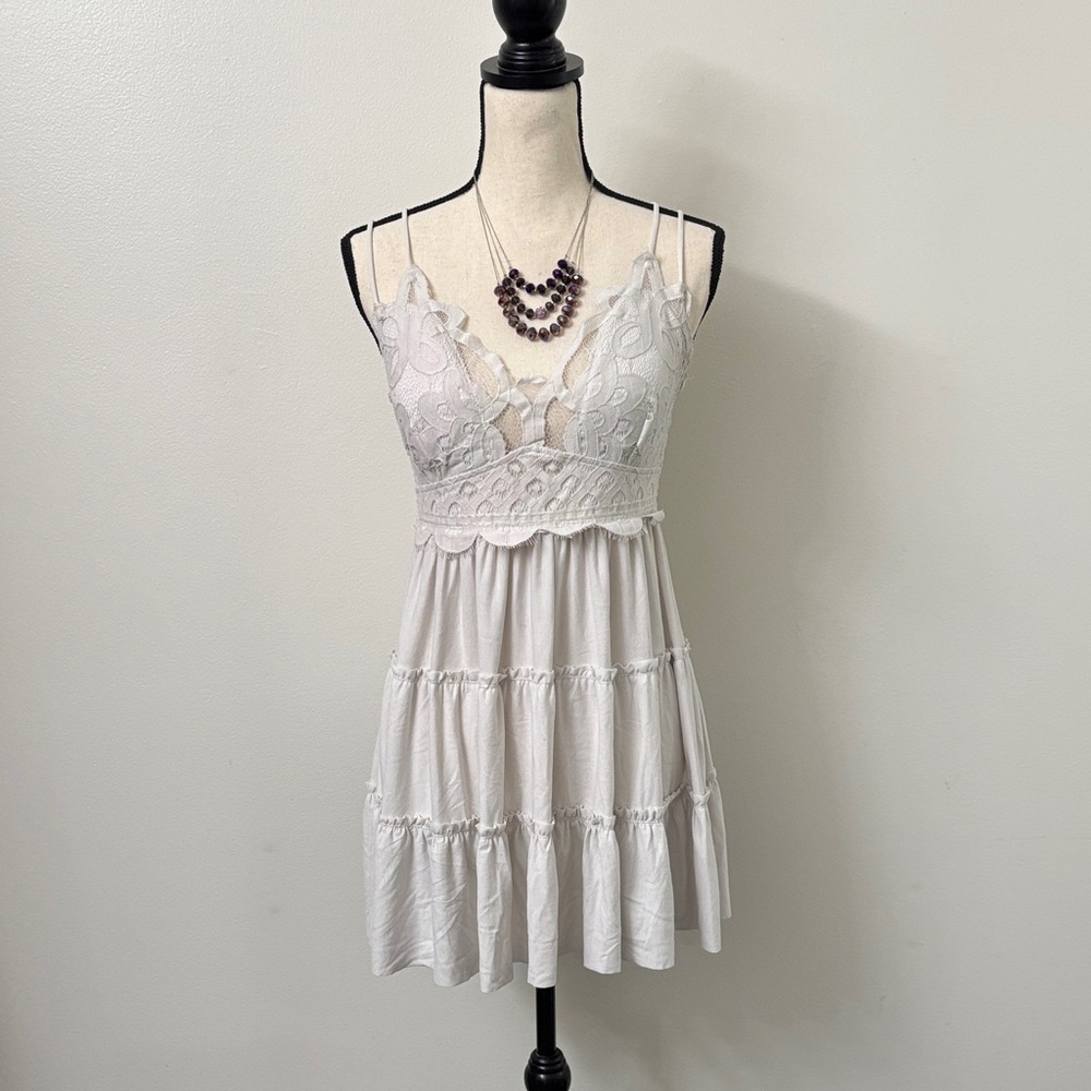 Zenana Outfitters Cream Textured Blouse